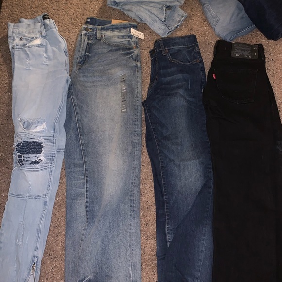 Jeans - Picture 1 of 3